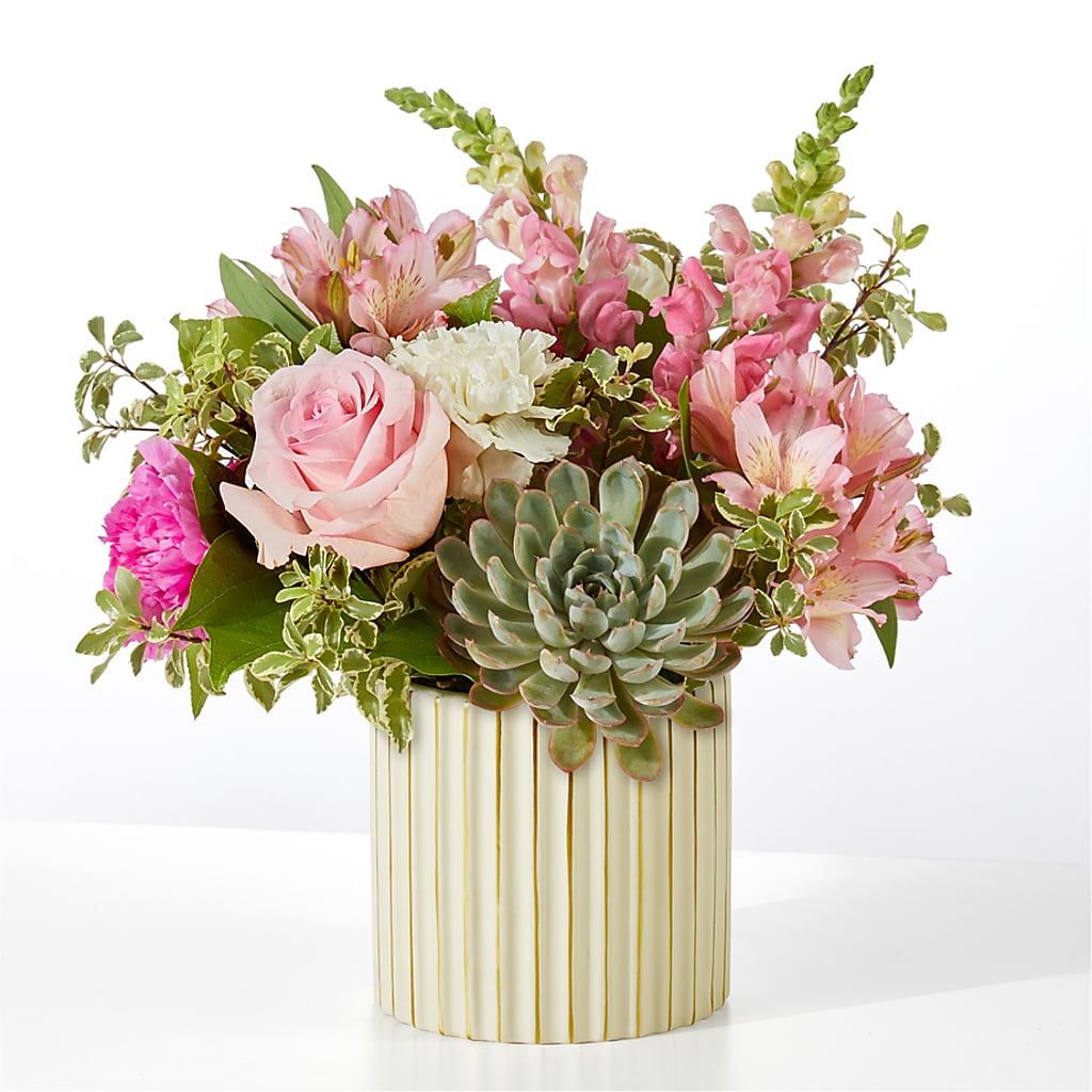 Magenta Musings Bouquet – Central Market Florist #138, Latham NY