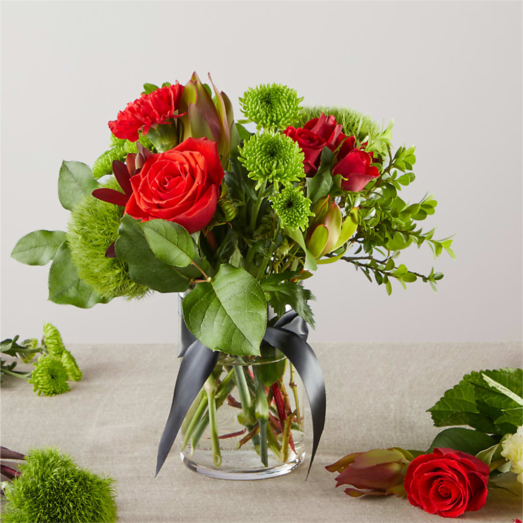 Heritage Kindle – A Florist Original – Central Market Florist #138, Latham NY