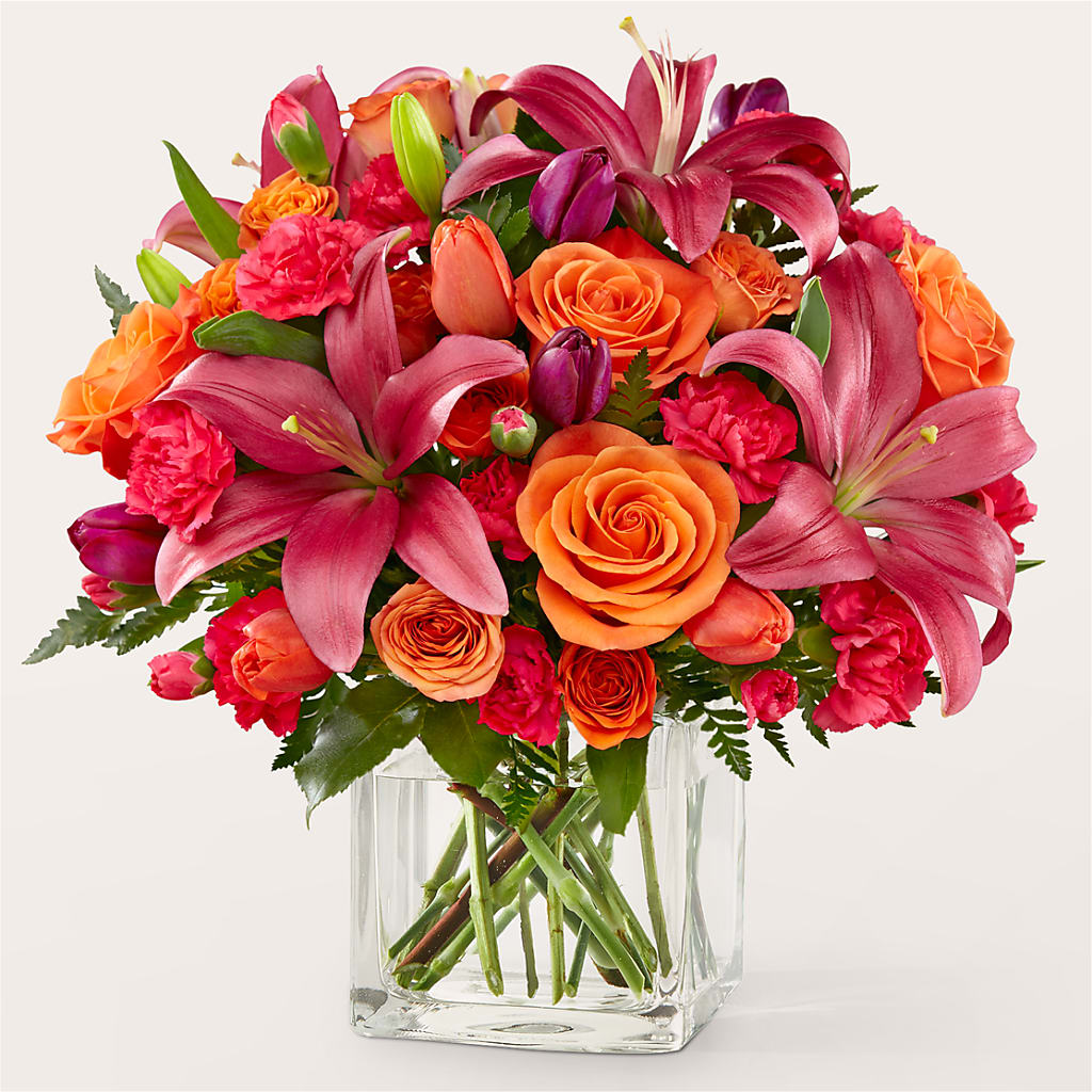 Lucky Lily Bouquet – Central Market Florist #138, Latham NY