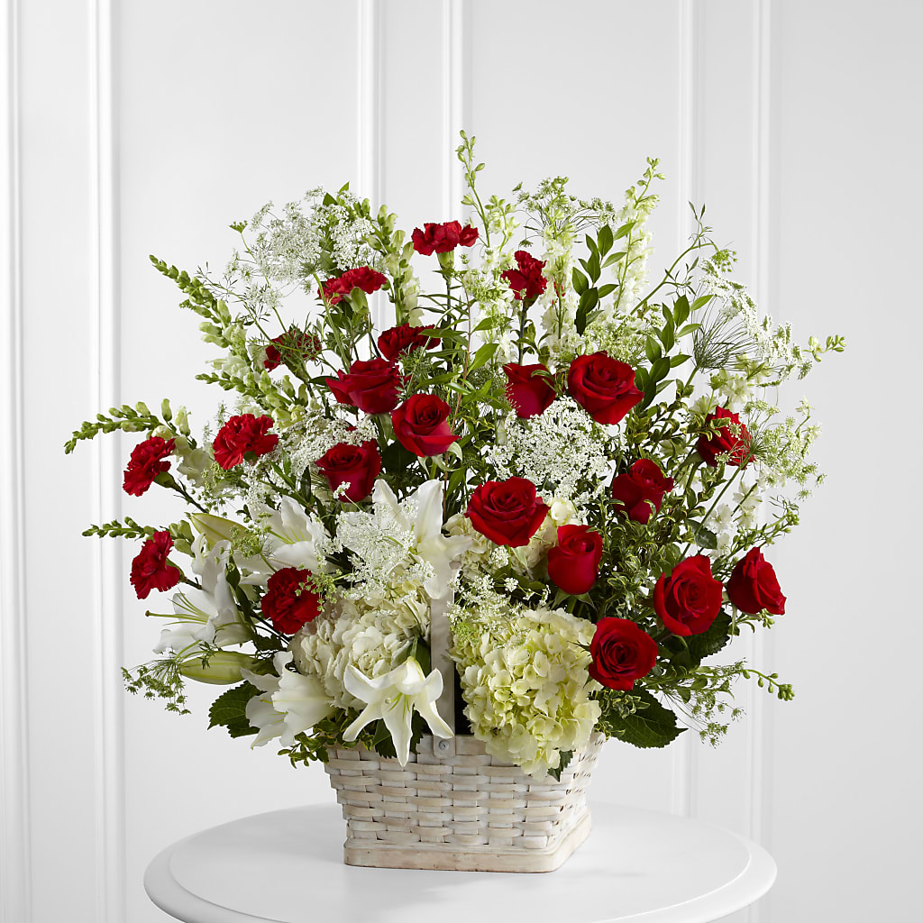 In Loving Memory Arrangement – Central Market Florist #138, Latham NY