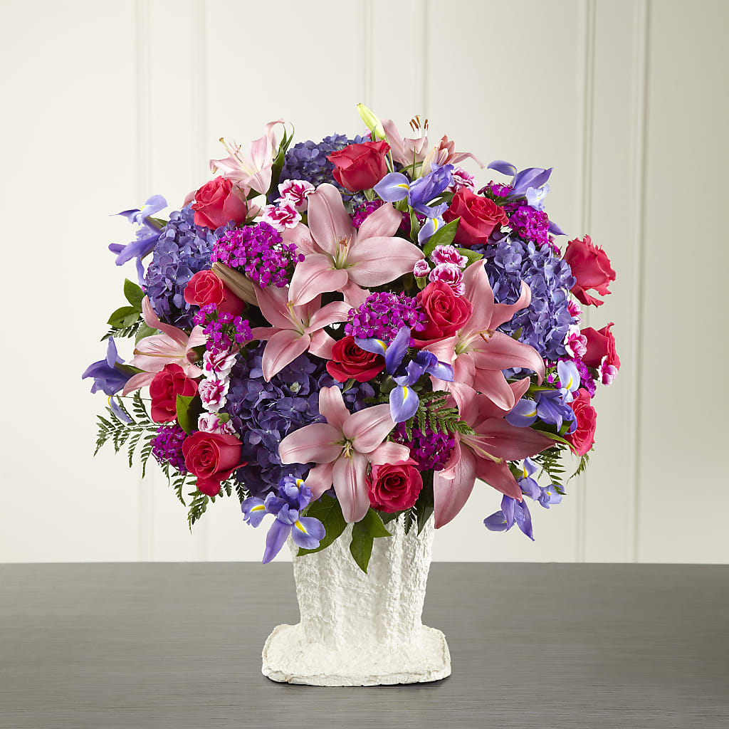 We Fondly Remember Arrangement – Central Market Florist #138, Latham NY
