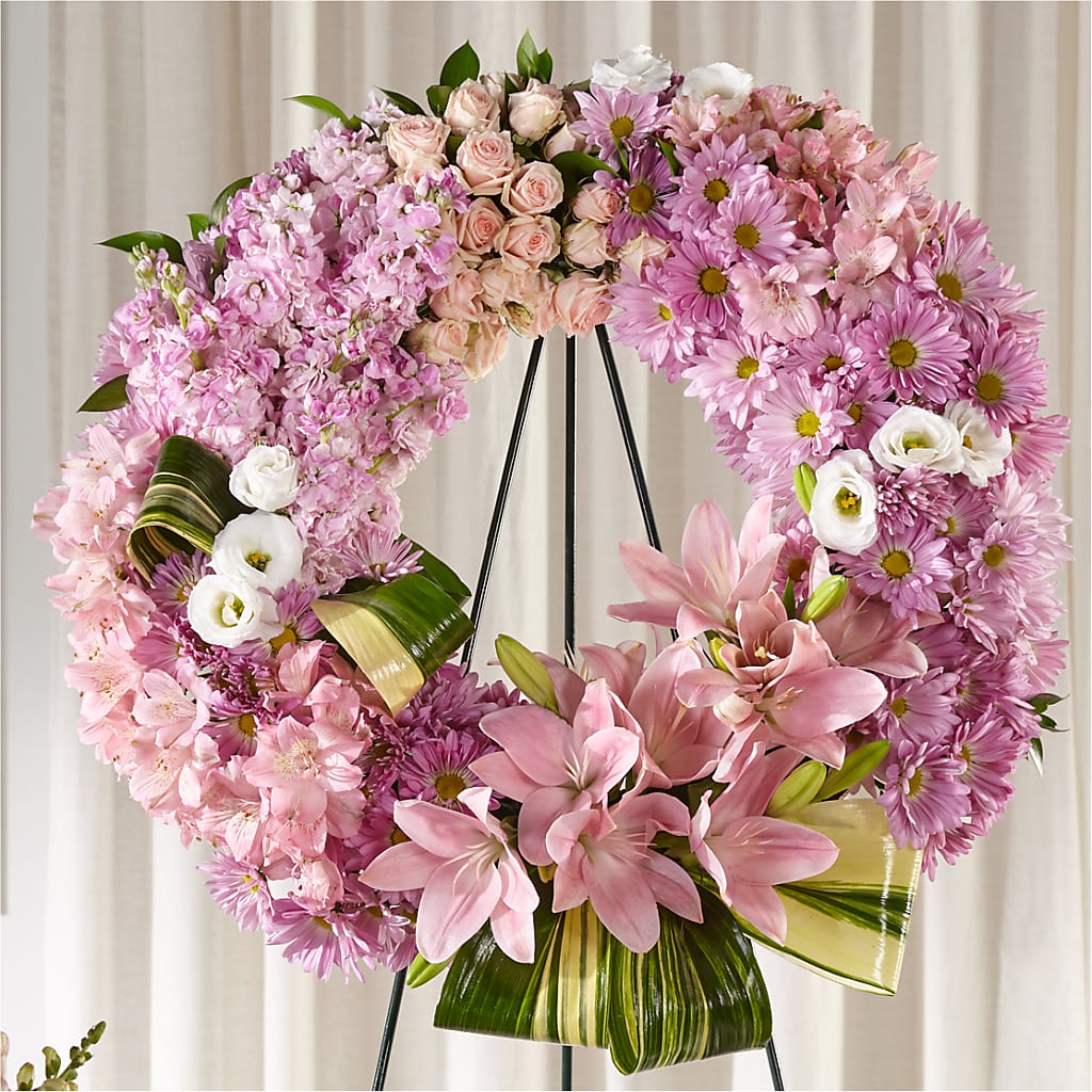 Gift of Warmth Wreath – Central Market Florist #138, Latham NY