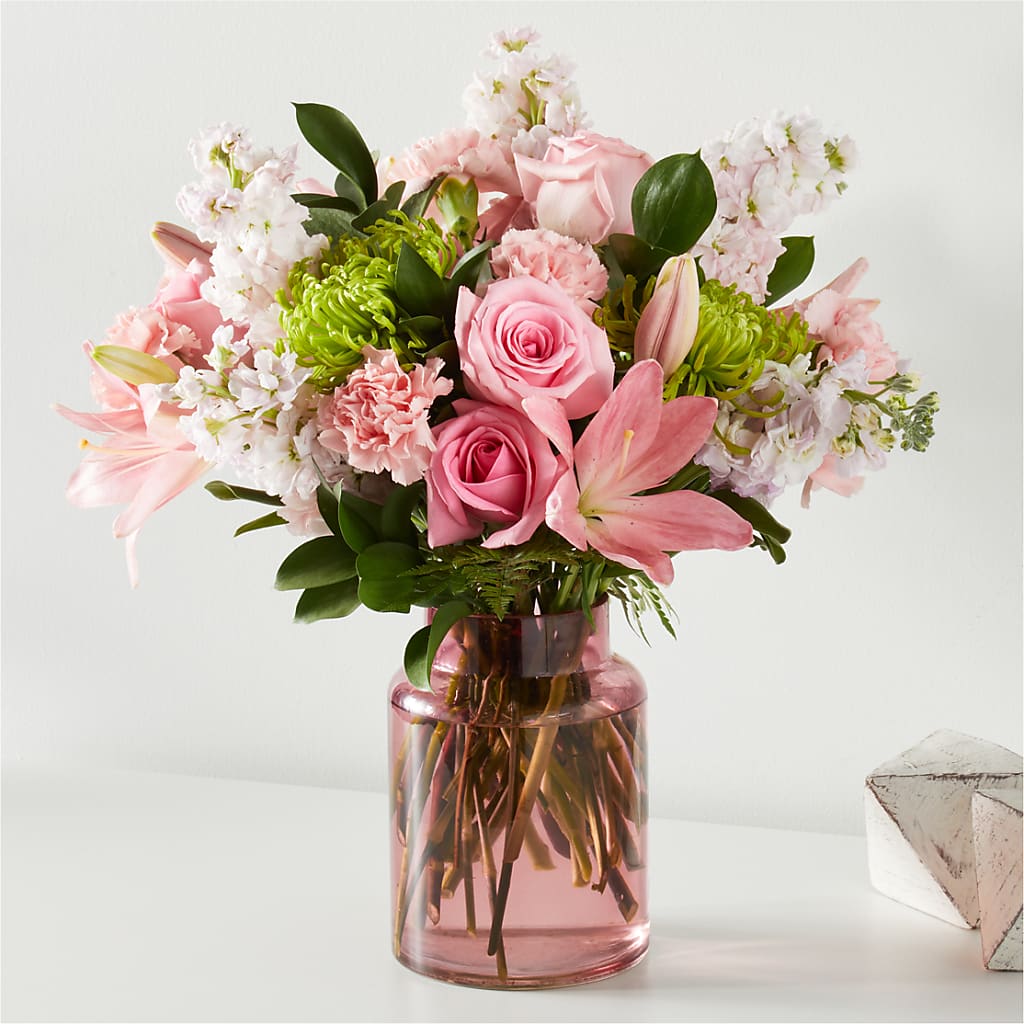Pretty in Pink Bouquet – Central Market Florist #138, Latham NY