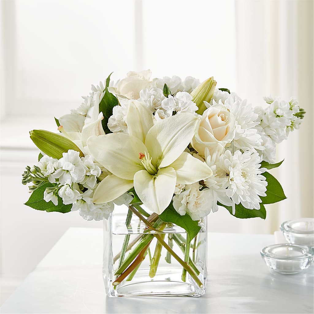 Gentle Breeze Bouquet – Central Market Florist #138, Latham NY