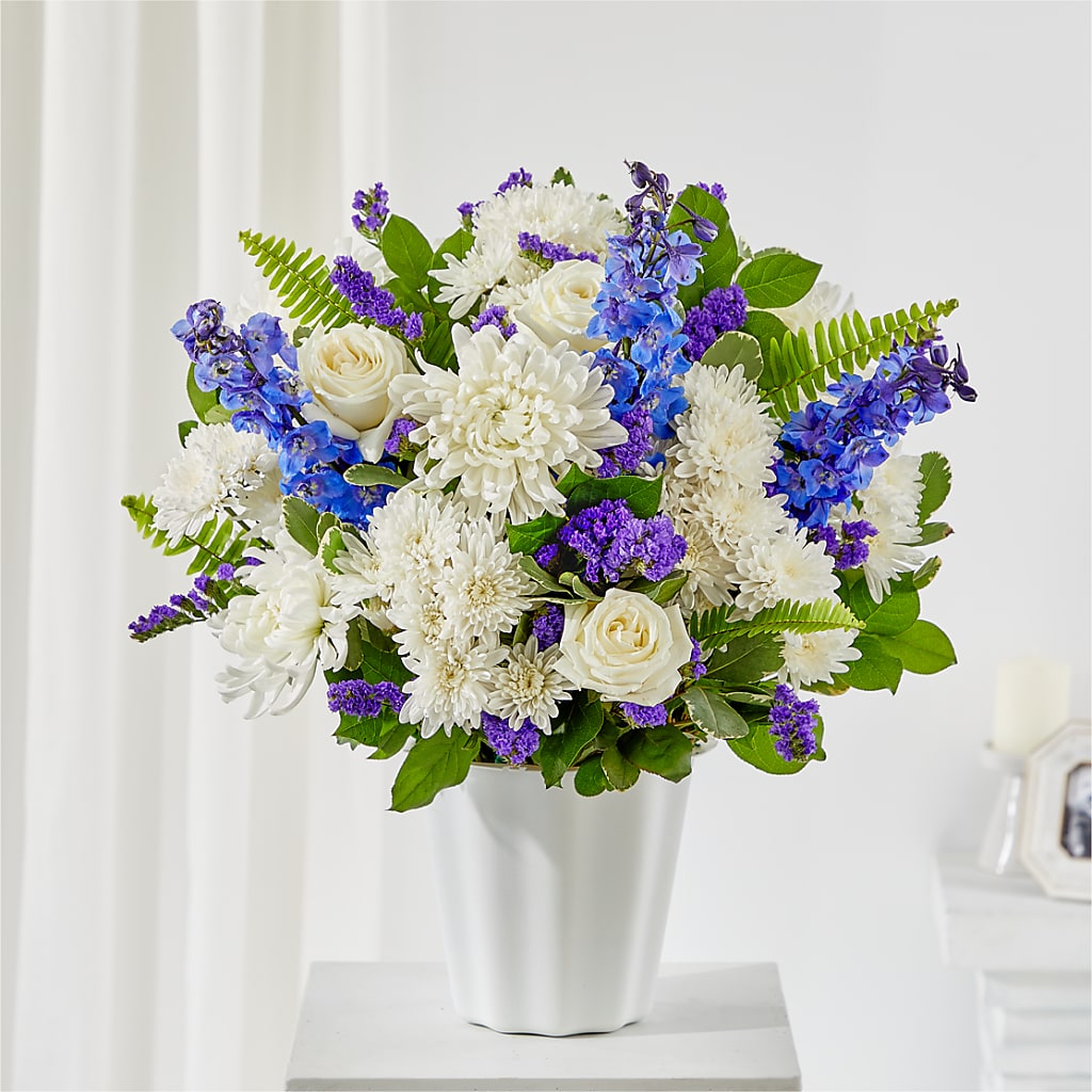 Hold Dear Tabletop Basket – Central Market Florist #138, Latham NY
