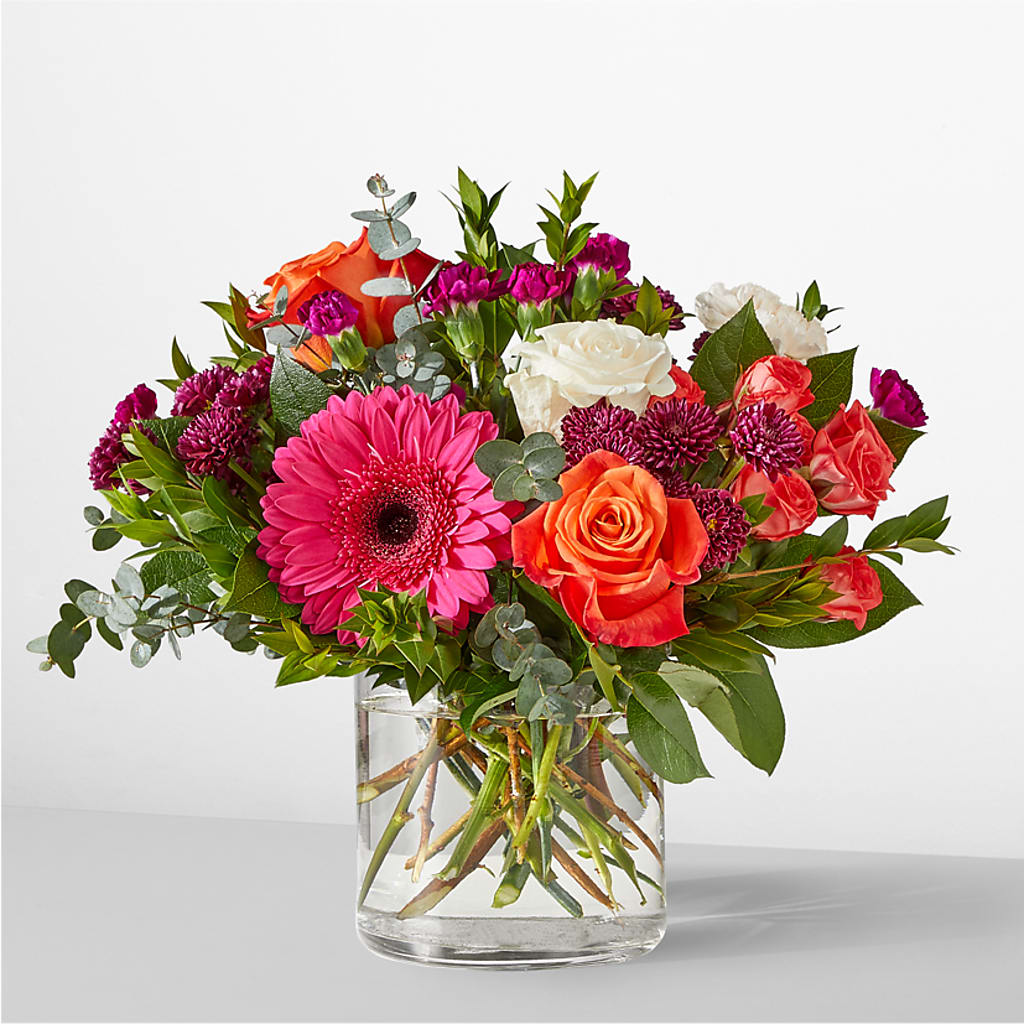 Smell the Roses Bouquet – Central Market Florist #138, Latham NY
