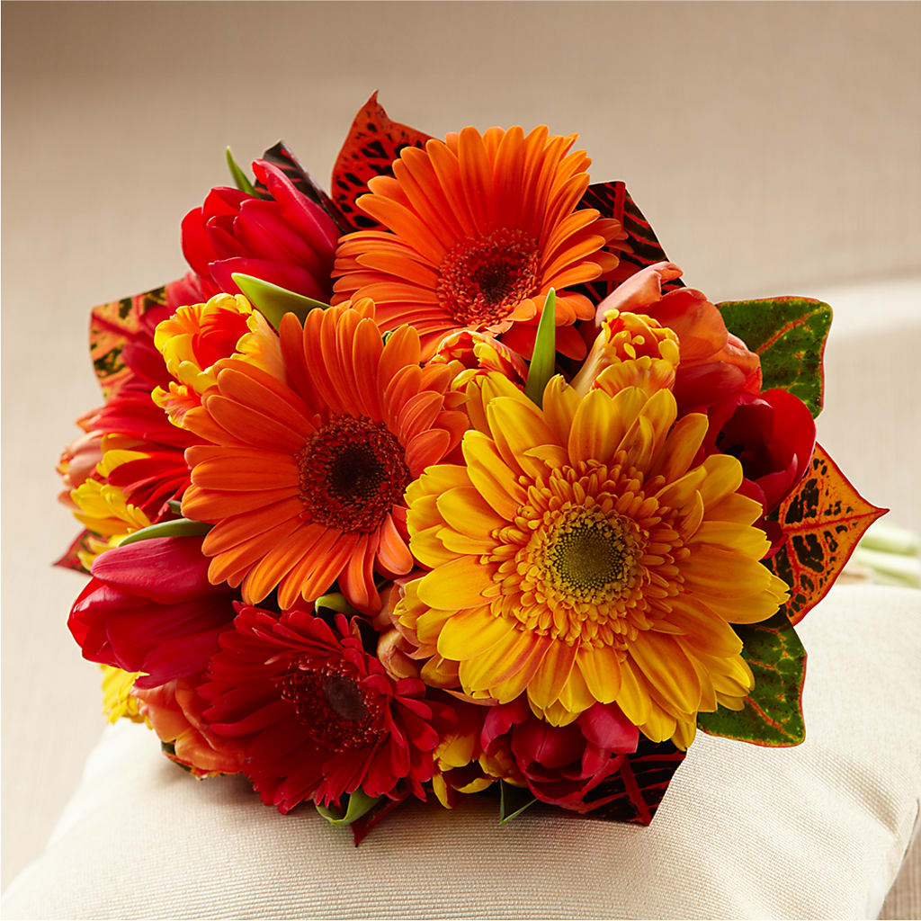 Sunglow Bouquet – Central Market Florist #138, Latham NY