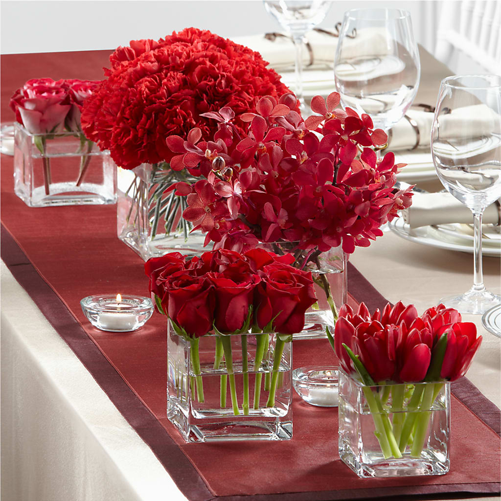 Modern Grace Centerpiece – Central Market Florist #138, Latham NY