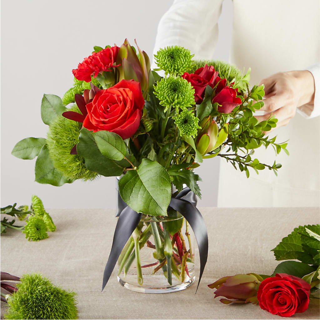 Heritage Kindle – A Florist Original –  Central Market Florist #138, Latham NY