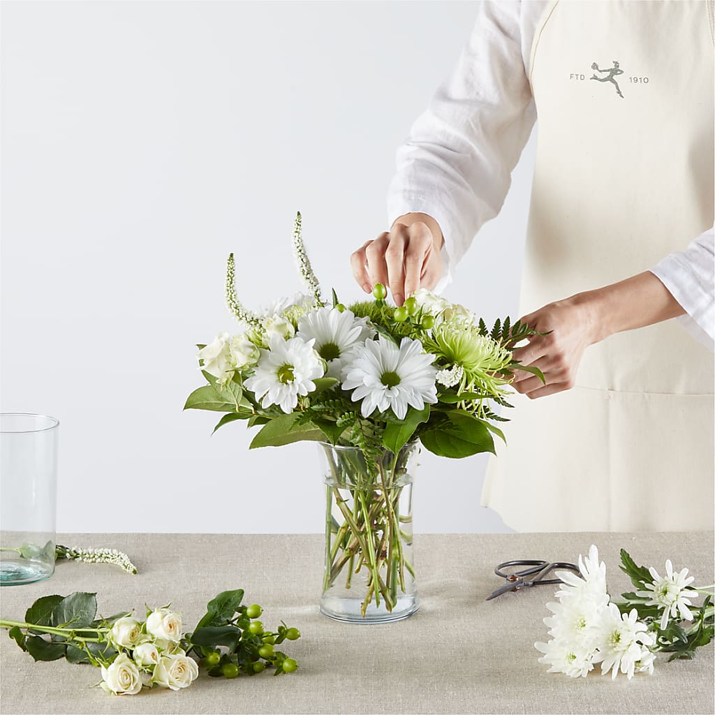 Irish Garden - A Florist Original –  Central Market Florist #138, Latham NY