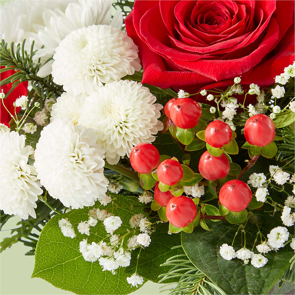 Chance of Flurries Bouquet –  Central Market Florist #138, Latham NY