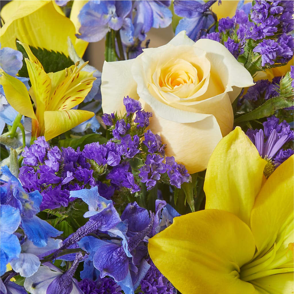 Limoncello Bouquet –  Central Market Florist #138, Latham NY