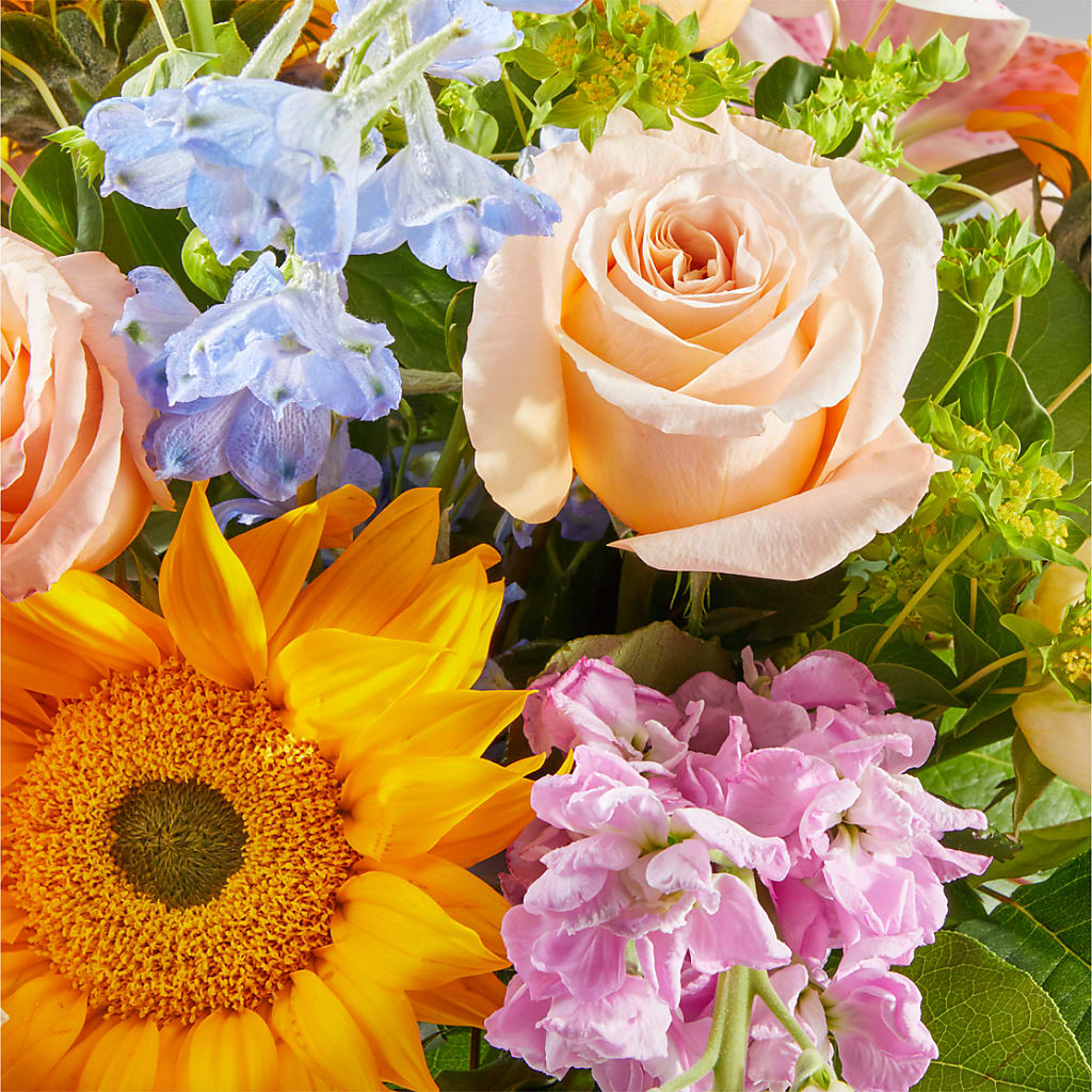 Dreamy Meadows Bouquet –  Central Market Florist #138, Latham NY