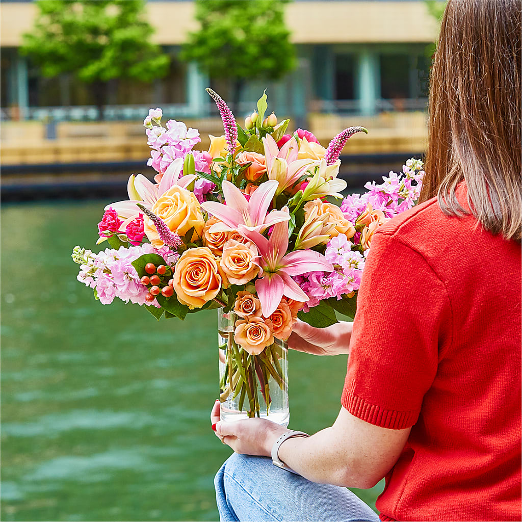 Bisous Bouquet –  Central Market Florist #138, Latham NY